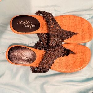 Dexflex Comfort Women's Woven Black Sandals